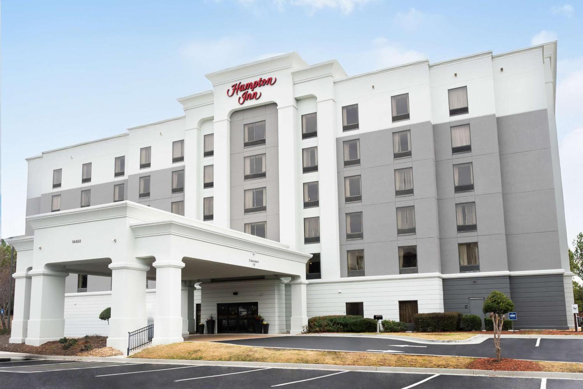 Hampton Inn Covington Exterior photo